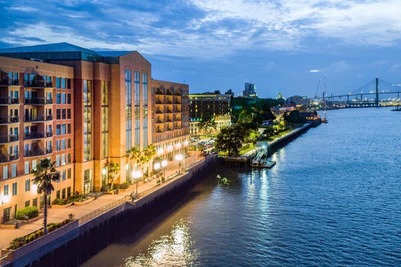 Marriott Savannah Riverfront Exterior photo