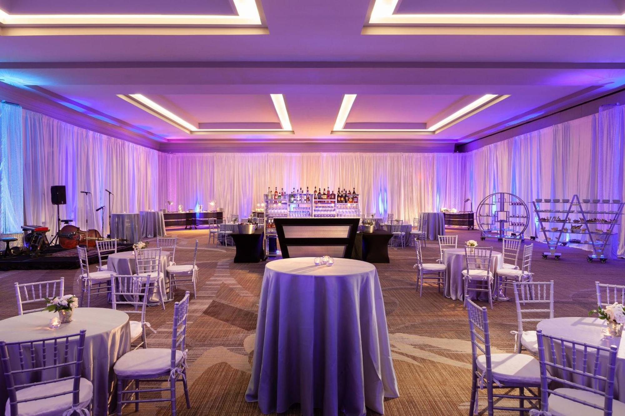 Marriott Savannah Riverfront Exterior photo