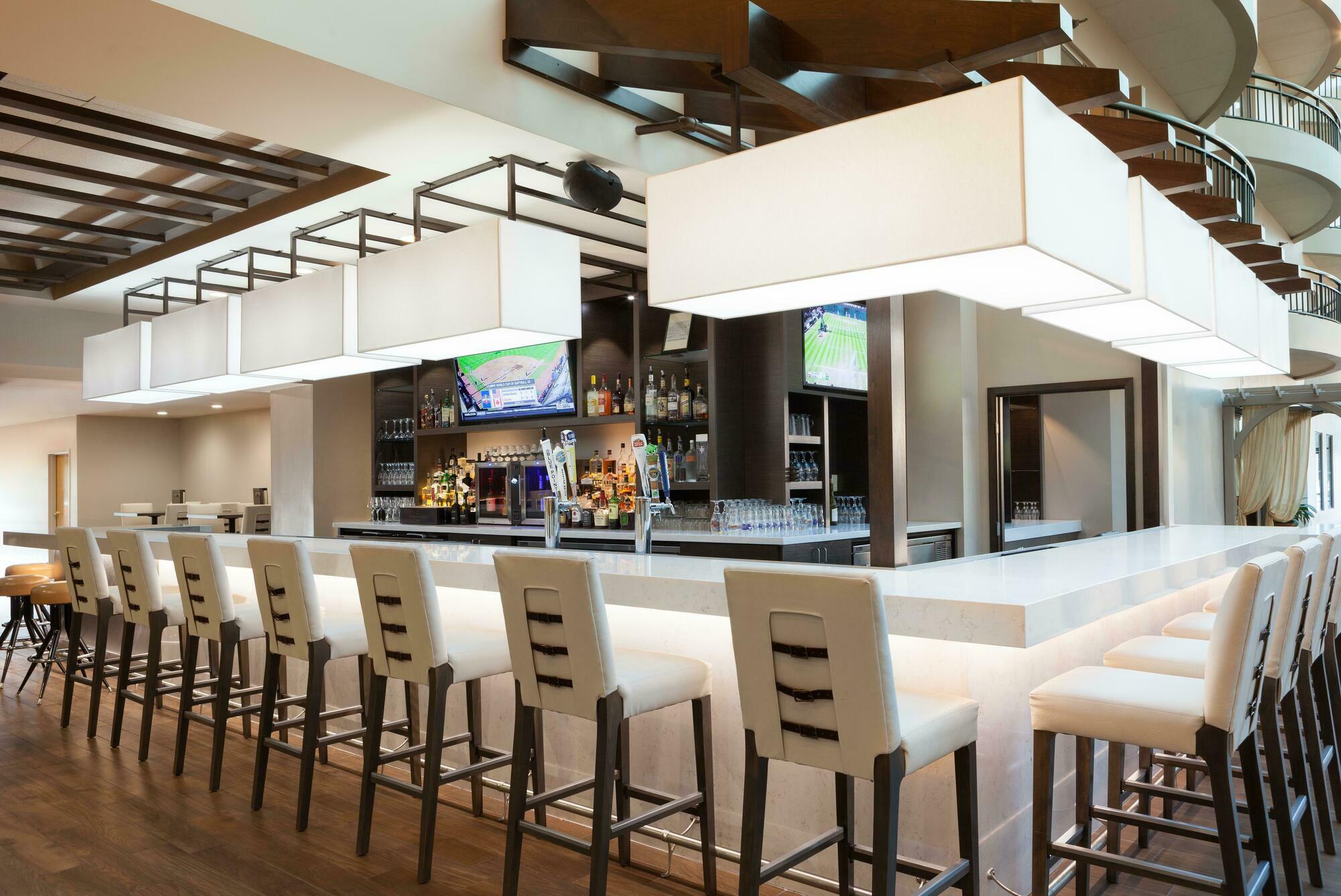 Marriott Savannah Riverfront Facilities photo